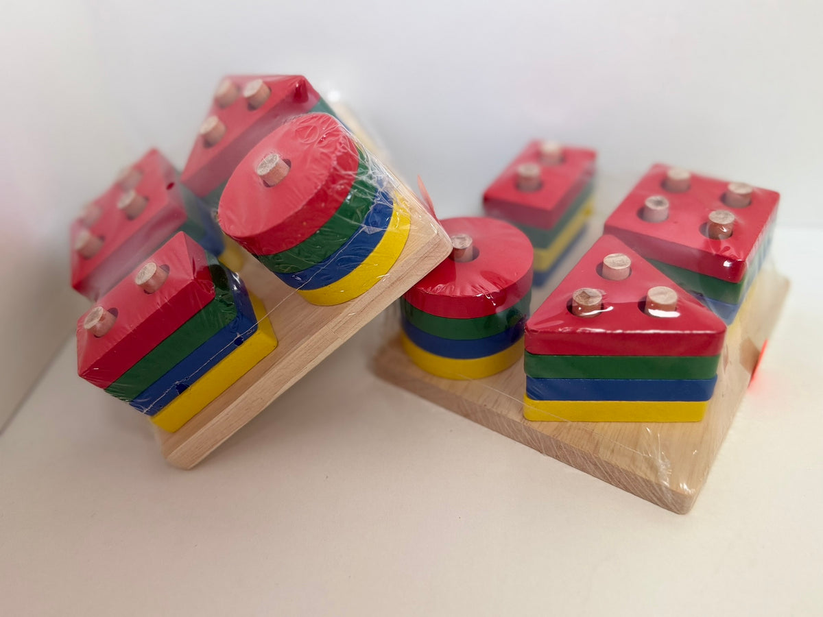 Juego de Encaje de Madera con Figuras Geométricas