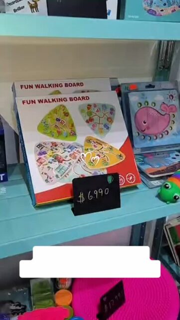 Necesitas un regalo para un cumpleaños?

Sin pantallas, sin pilas, sin complicaciones. Solo un puzzle de madera que hace trabajar sus manitos y su cabecita al mismo tiempo.

Lógica, concentración, coordinación… todo eso en un juguete que cabe en la mochila y dura años. 🧩

⚠️ Solo quedan 2 unidades.

💬 Escríbenos por DM y te lo reservamos hoy.

¿Conoces a una mamá que busca juguetes sin pantallas?Guarda este video👇